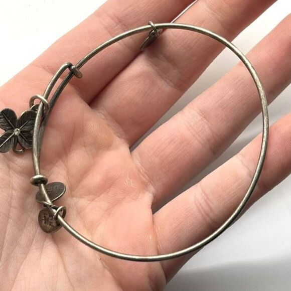 Alex and Ani Four Leaf Clover silver tone bangle bracelet lucky Irish lucky - Picture 5 of 5